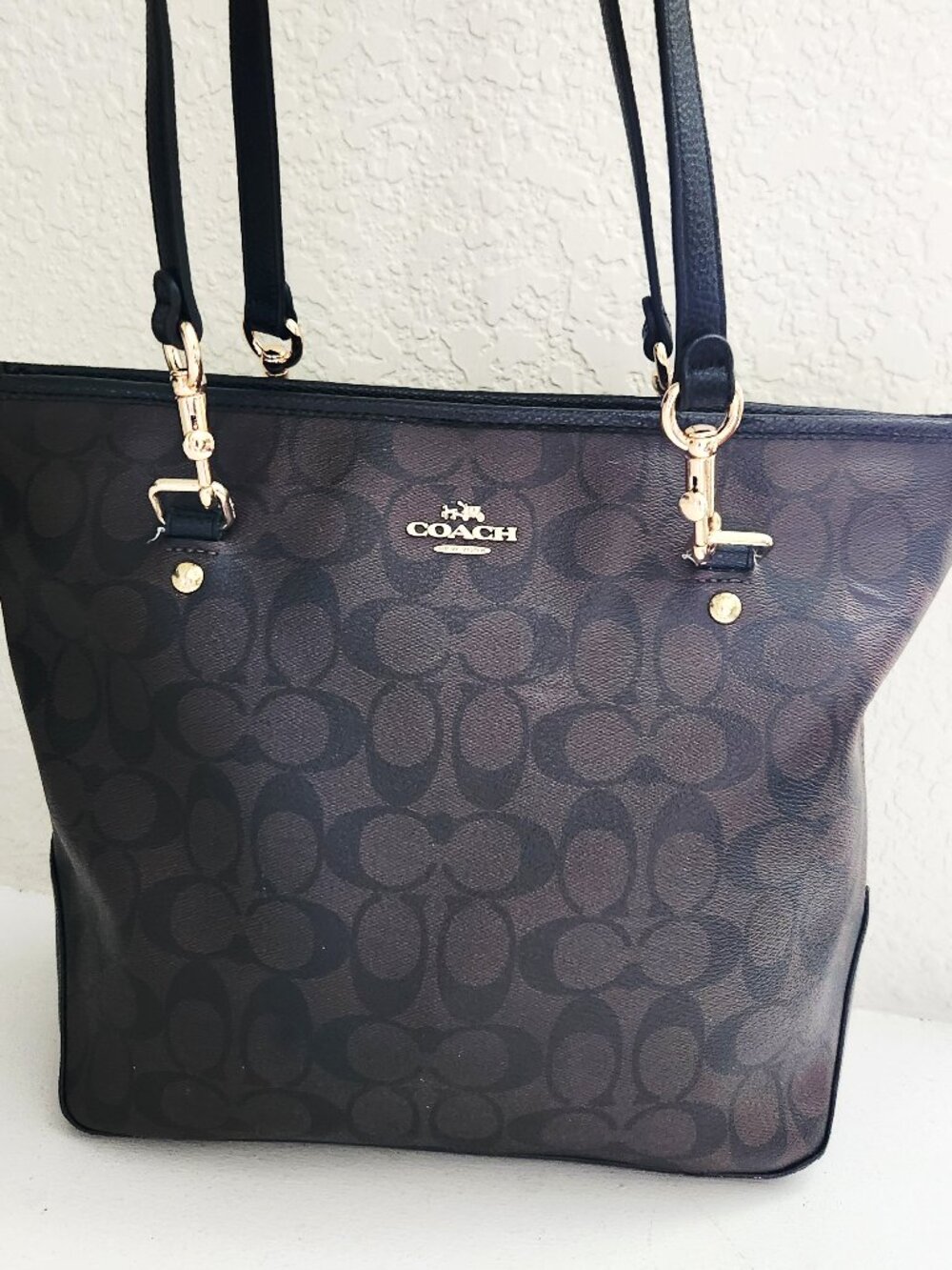 Euc Coach Gallery Signature Brown & Black Shoulder Bag